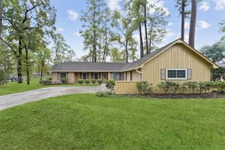 714 Golden Bear Lane, Kingwood, TX 77339