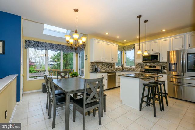 3707 OAKWOOD TRL, Allentown, PA 18103