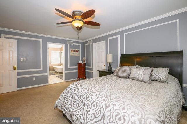 3707 OAKWOOD TRL, Allentown, PA 18103