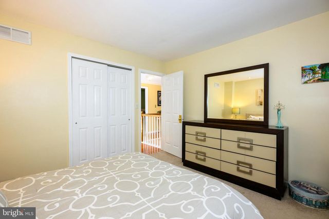 3707 OAKWOOD TRL, Allentown, PA 18103