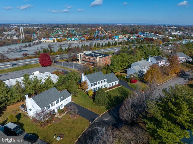 3707 OAKWOOD TRL, Allentown, PA 18103