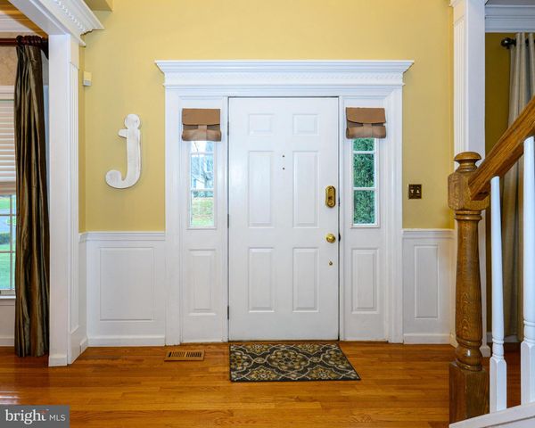 3707 OAKWOOD TRL, Allentown, PA 18103