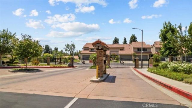 19150 Lahey Street 2, Porter Ranch, CA 91326