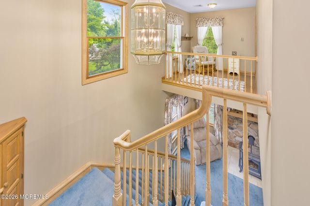 37 Maple Shade Avenue E, Hamilton Square, NJ 08690