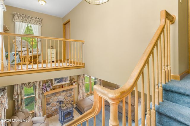 37 Maple Shade Avenue E, Hamilton Square, NJ 08690