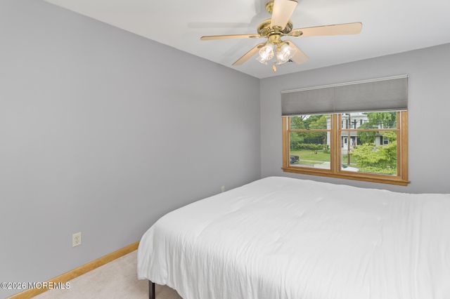 37 Maple Shade Avenue E, Hamilton Square, NJ 08690