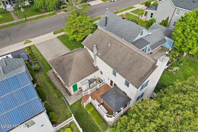 37 Maple Shade Avenue E, Hamilton Square, NJ 08690