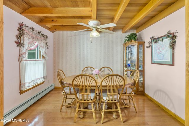 37 Maple Shade Avenue E, Hamilton Square, NJ 08690