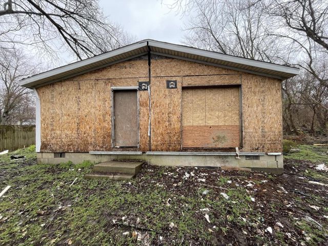 2346 Cass Street, Lake Station, IN 46405