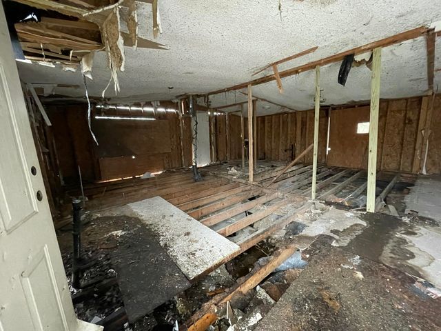 2346 Cass Street, Lake Station, IN 46405