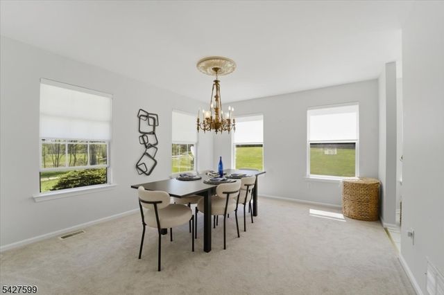 109 Castle Pointe Blvd, Piscataway Twp., NJ 08854