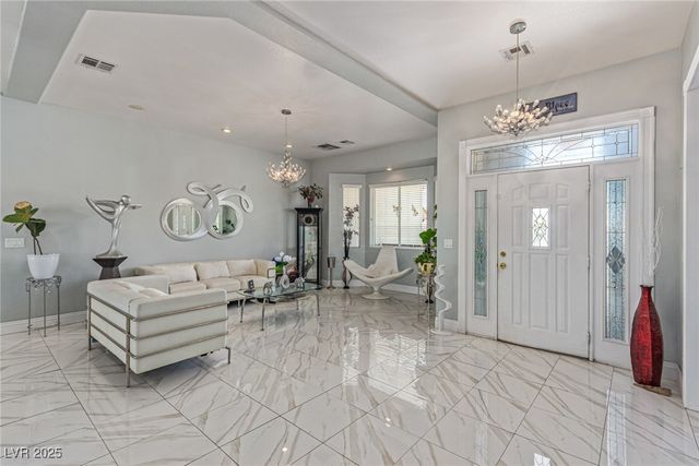 60 North Fogg Street, Las Vegas, NV 89110