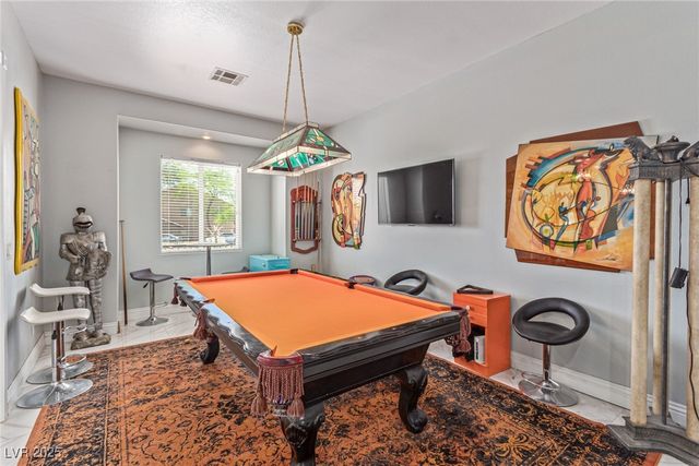 60 North Fogg Street, Las Vegas, NV 89110