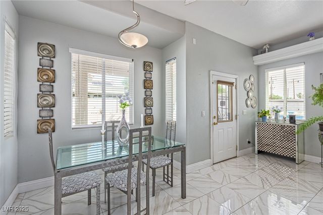 60 North Fogg Street, Las Vegas, NV 89110