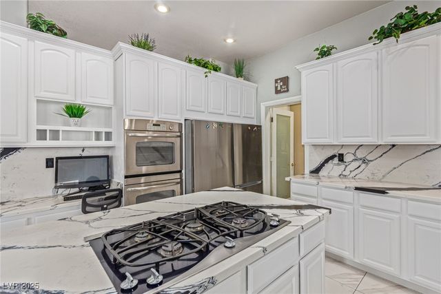 60 North Fogg Street, Las Vegas, NV 89110