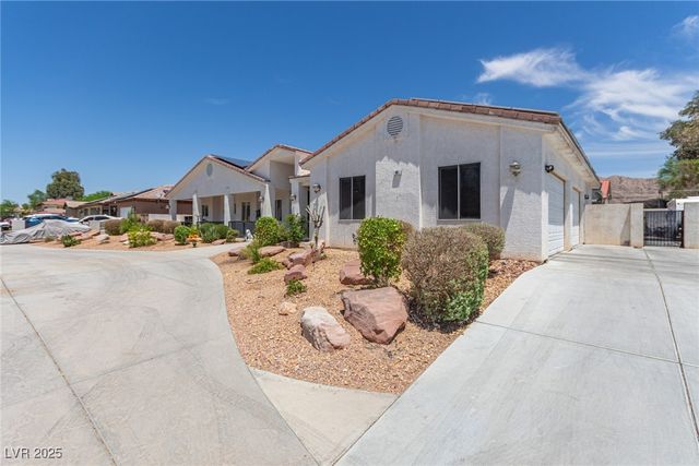 60 North Fogg Street, Las Vegas, NV 89110