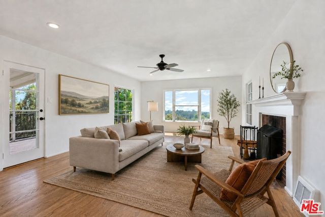 214 Sequoia Drive, Pasadena, CA 91105