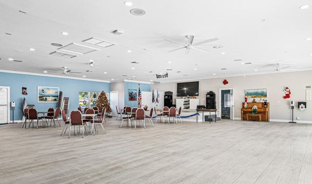 5030 Lakefront Boulevard D, Delray Beach, FL 33484