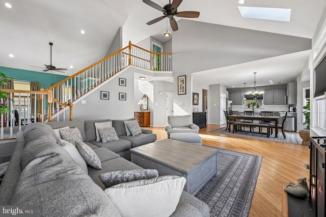 304 JUNIPER LN, Swedesboro, NJ 08085