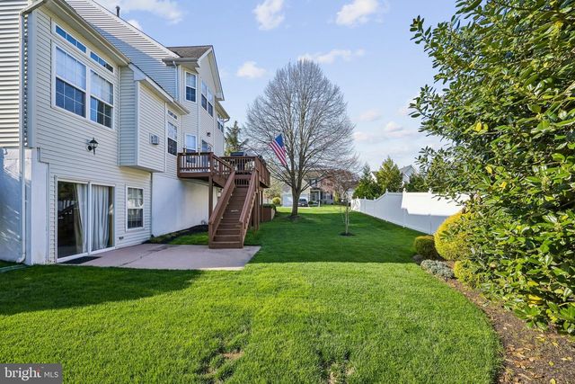 304 JUNIPER LN, Swedesboro, NJ 08085