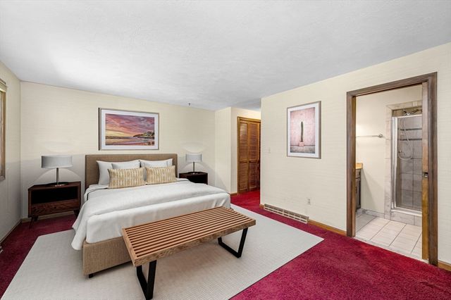 19 Williston Dr, Longmeadow, MA 01106