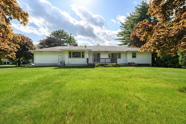 19 Williston Dr, Longmeadow, MA 01106