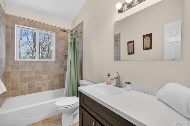 2802 Deer Street, Mohegan Lake, NY 10547