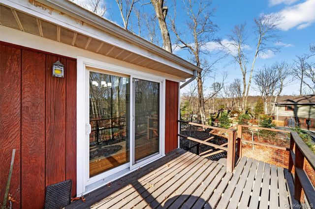 2802 Deer Street, Mohegan Lake, NY 10547