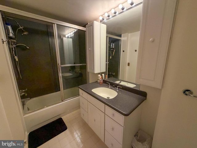 1331 CALVERT RD, Chester, MD 21619