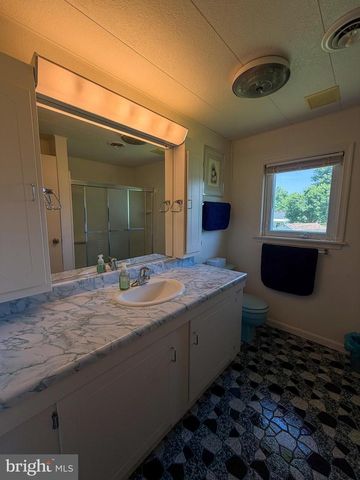 1331 CALVERT RD, Chester, MD 21619
