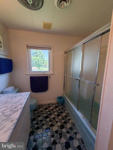 1331 CALVERT RD, Chester, MD 21619
