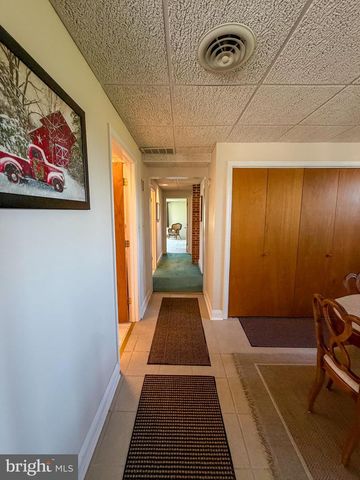 1331 CALVERT RD, Chester, MD 21619