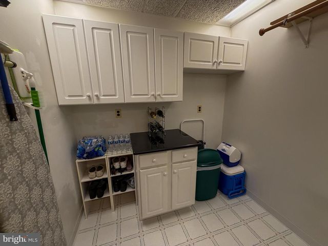 1331 CALVERT RD, Chester, MD 21619
