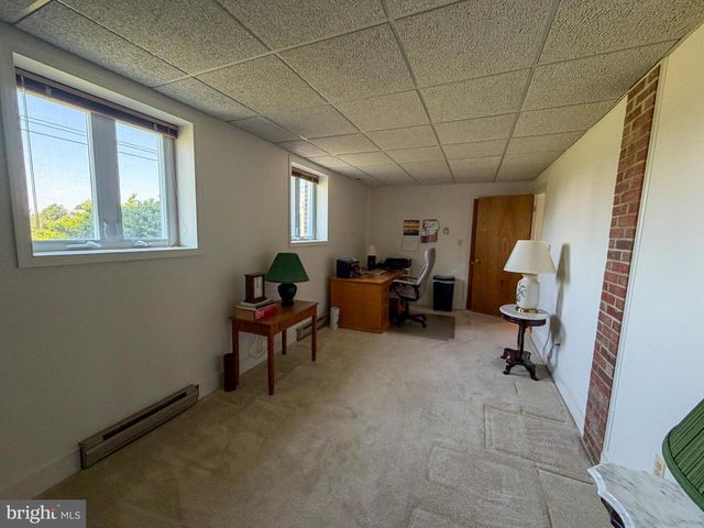 1331 CALVERT RD, Chester, MD 21619