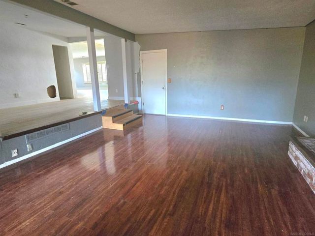420 Emerson, Chula Vista, CA 91911