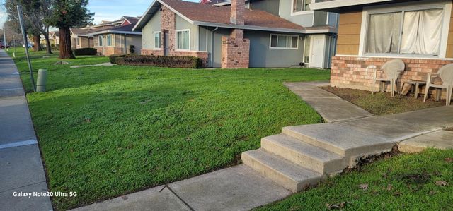 65 La Fresa Ct #2, Sacramento, CA 95823