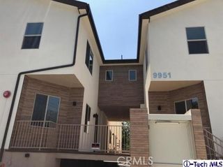 9951 Marcus Avenue 103, Tujunga (los Angeles), CA 91042