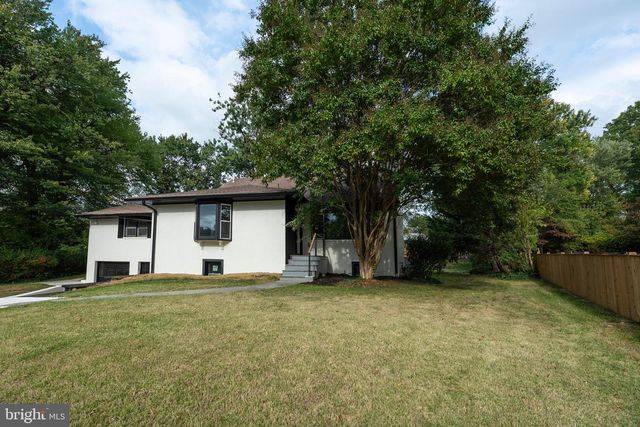 1904 LAMSON PL, Mclean, VA 22101