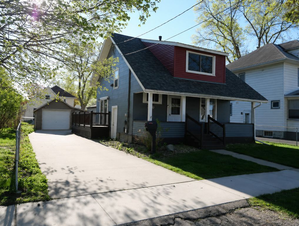 230 10th Avenue NE, Rochester, MN 55906