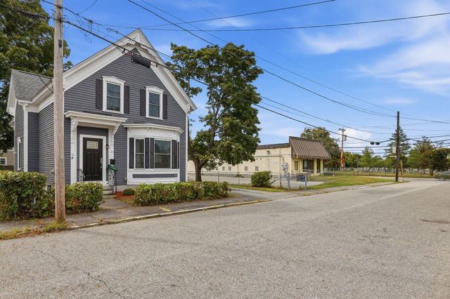 13 Cosgrove Street, Lowell, MA 01852
