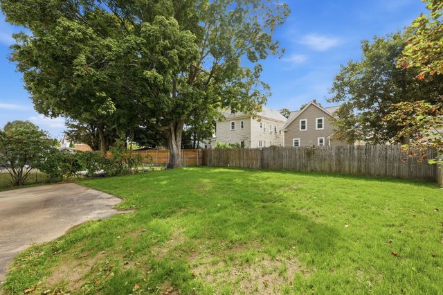 13 Cosgrove Street, Lowell, MA 01852