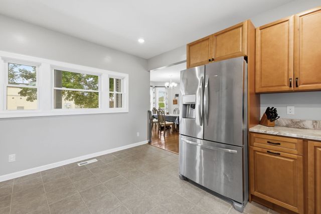 13 Cosgrove Street, Lowell, MA 01852