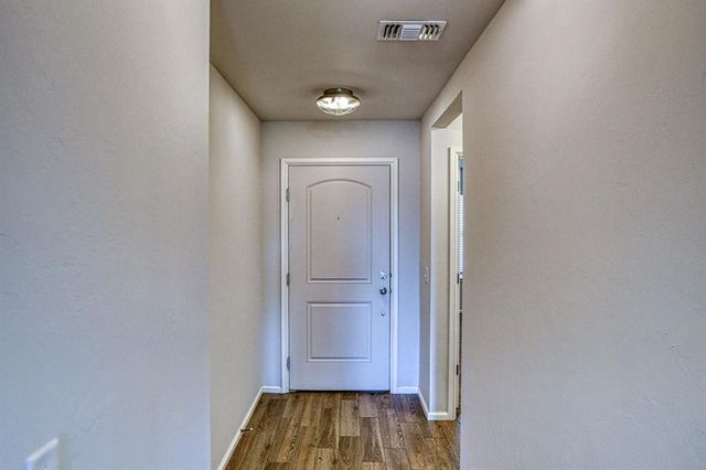 3232 Mount Nebo Drive, Yukon, OK 73099