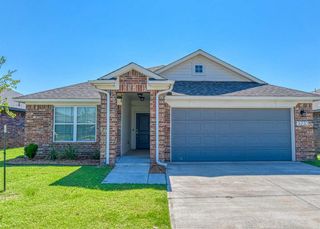 3232 Mount Nebo Drive, Yukon, OK 73099