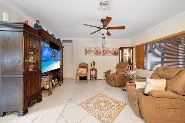 1385 NE 130th St, North Miami, FL 33161