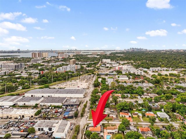 1385 NE 130th St, North Miami, FL 33161