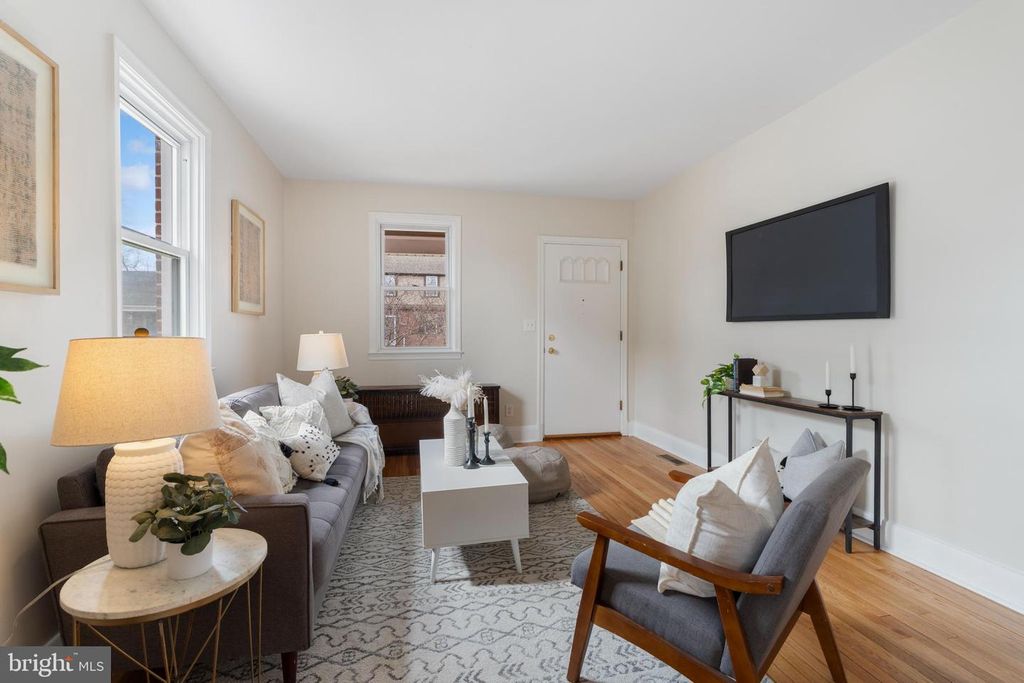 Image 11 of property listing at 2718 ALDEN, Baltimore, MD 21234