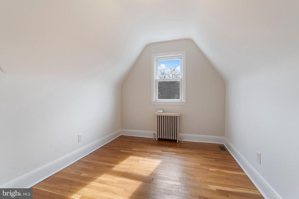 Image 22 of property listing at 2718 ALDEN, Baltimore, MD 21234