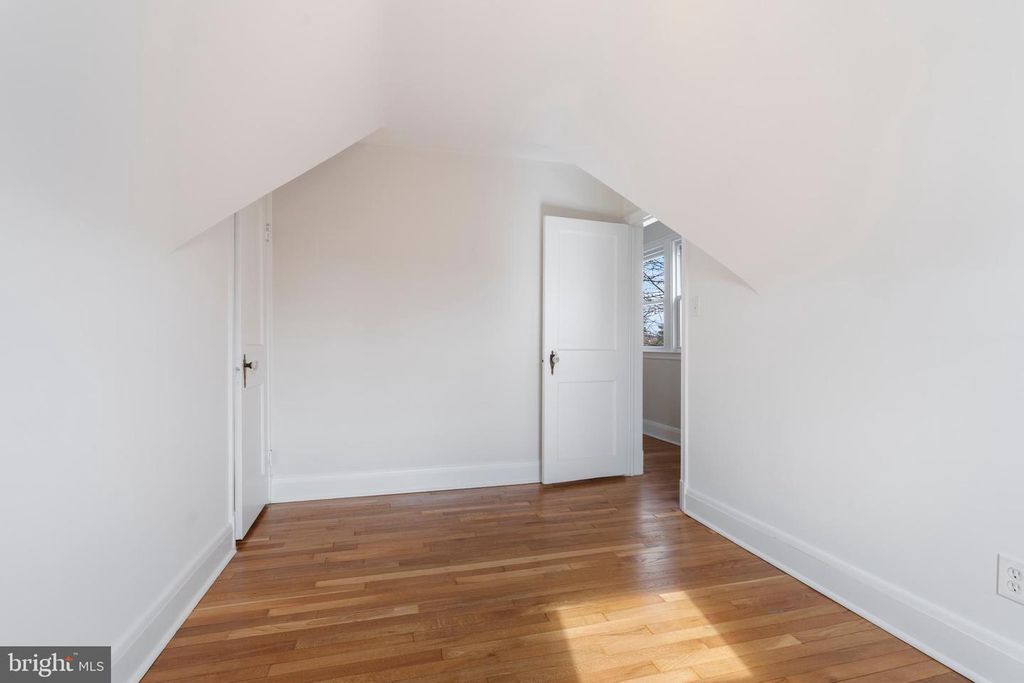 Image 23 of property listing at 2718 ALDEN, Baltimore, MD 21234