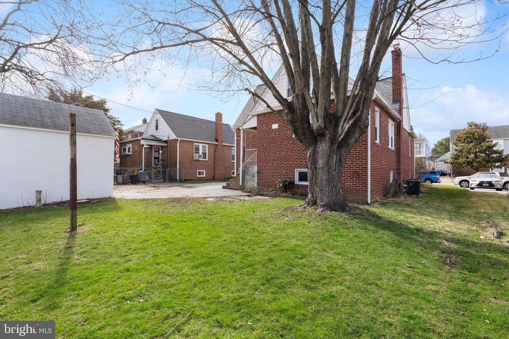Image 36 of property listing at 2718 ALDEN, Baltimore, MD 21234
